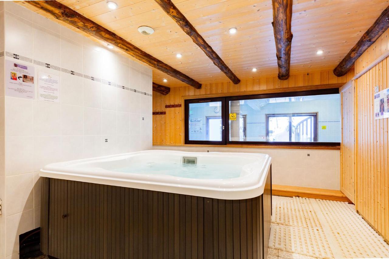 Hotel Le Gentiana Tignes Ngoại thất bức ảnh